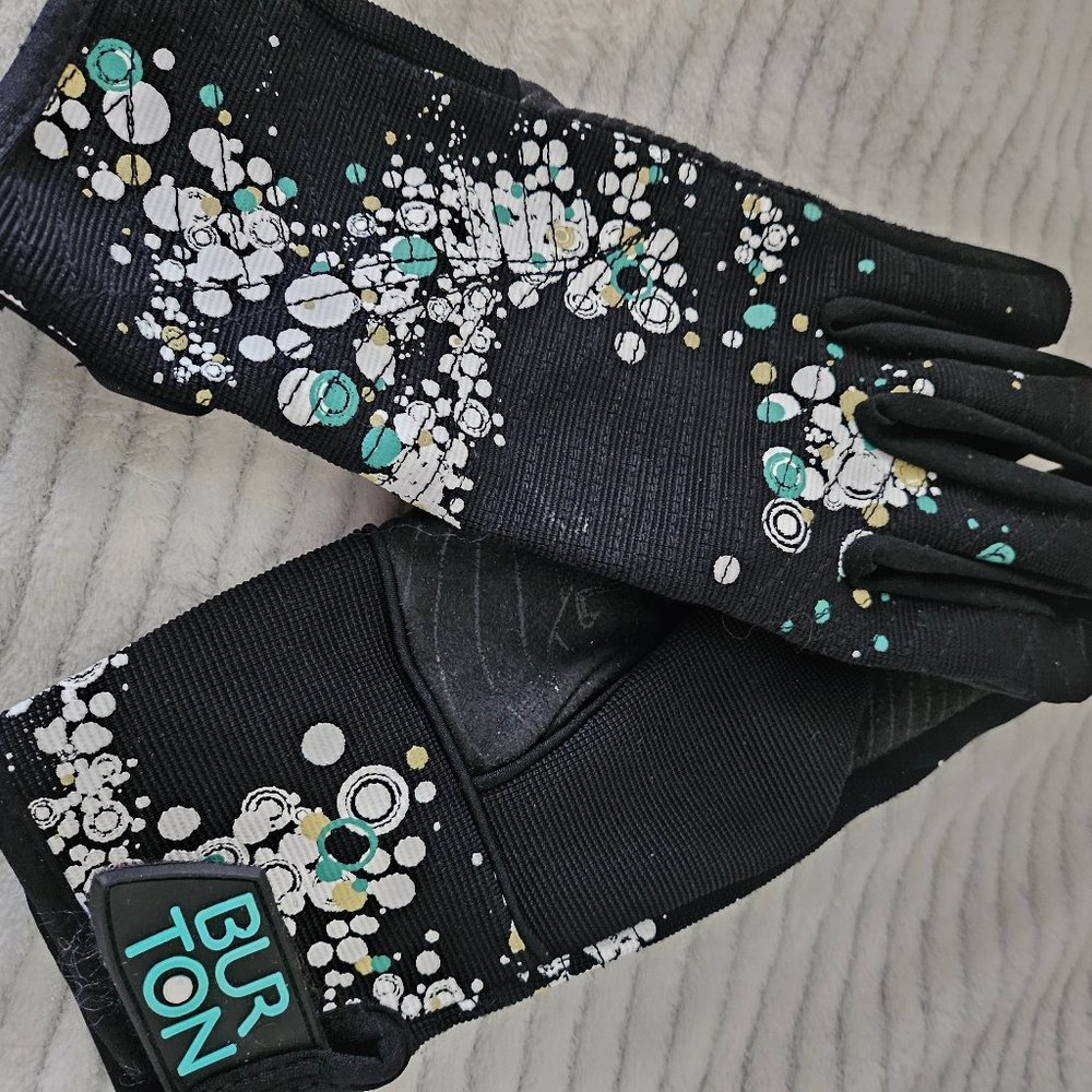 Gloves